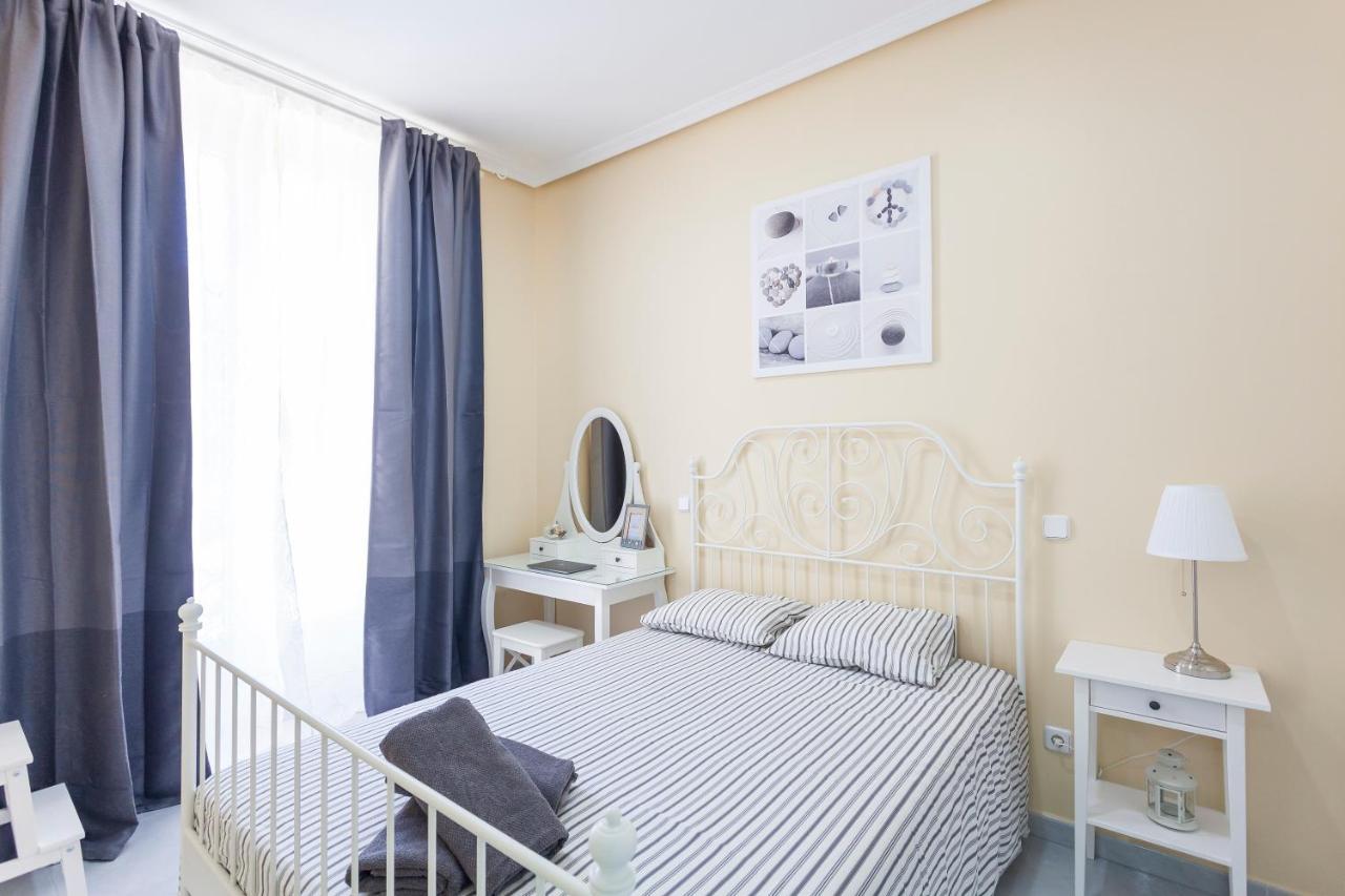 Boutique Apartments In The Heart Of マドリード エクステリア 写真