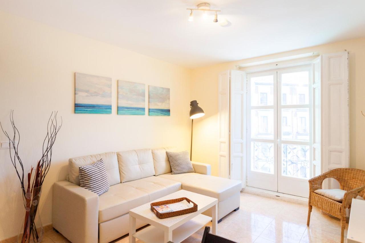 Boutique Apartments In The Heart Of マドリード エクステリア 写真