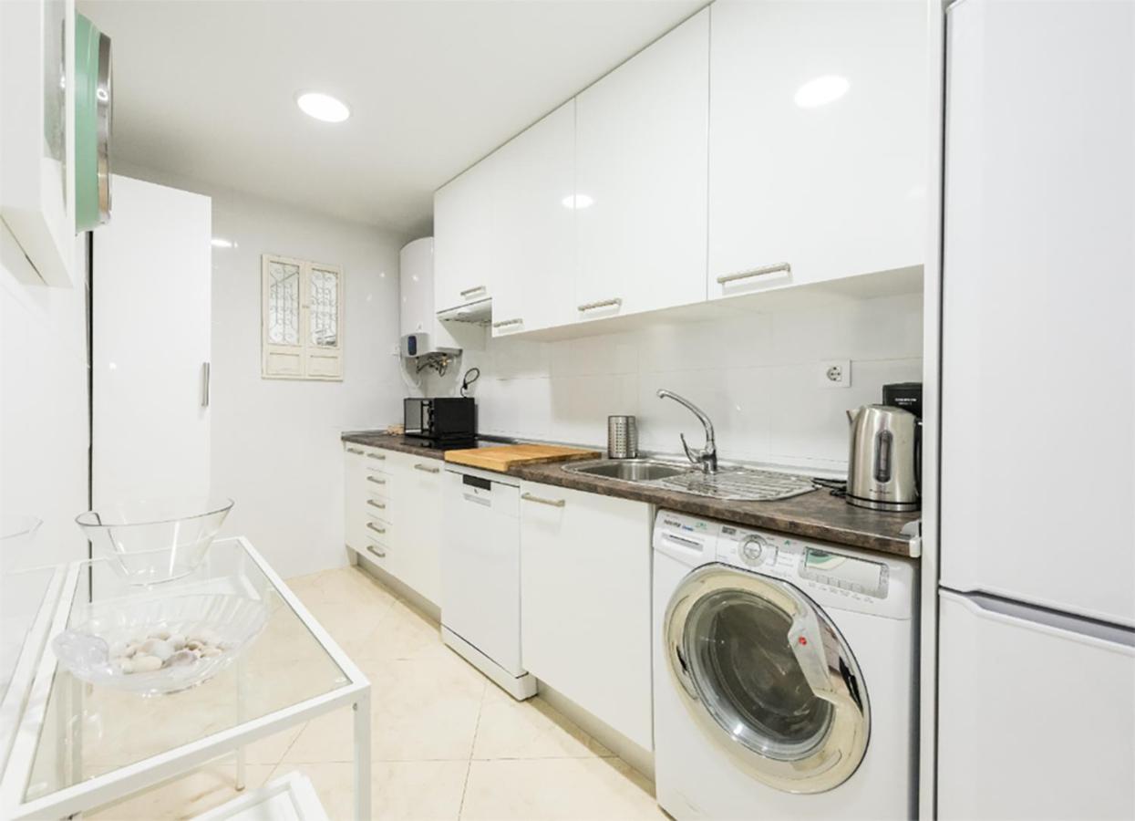 Boutique Apartments In The Heart Of マドリード エクステリア 写真