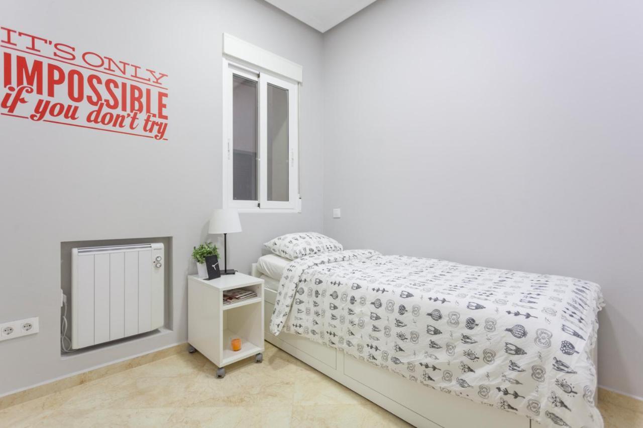 Boutique Apartments In The Heart Of マドリード エクステリア 写真