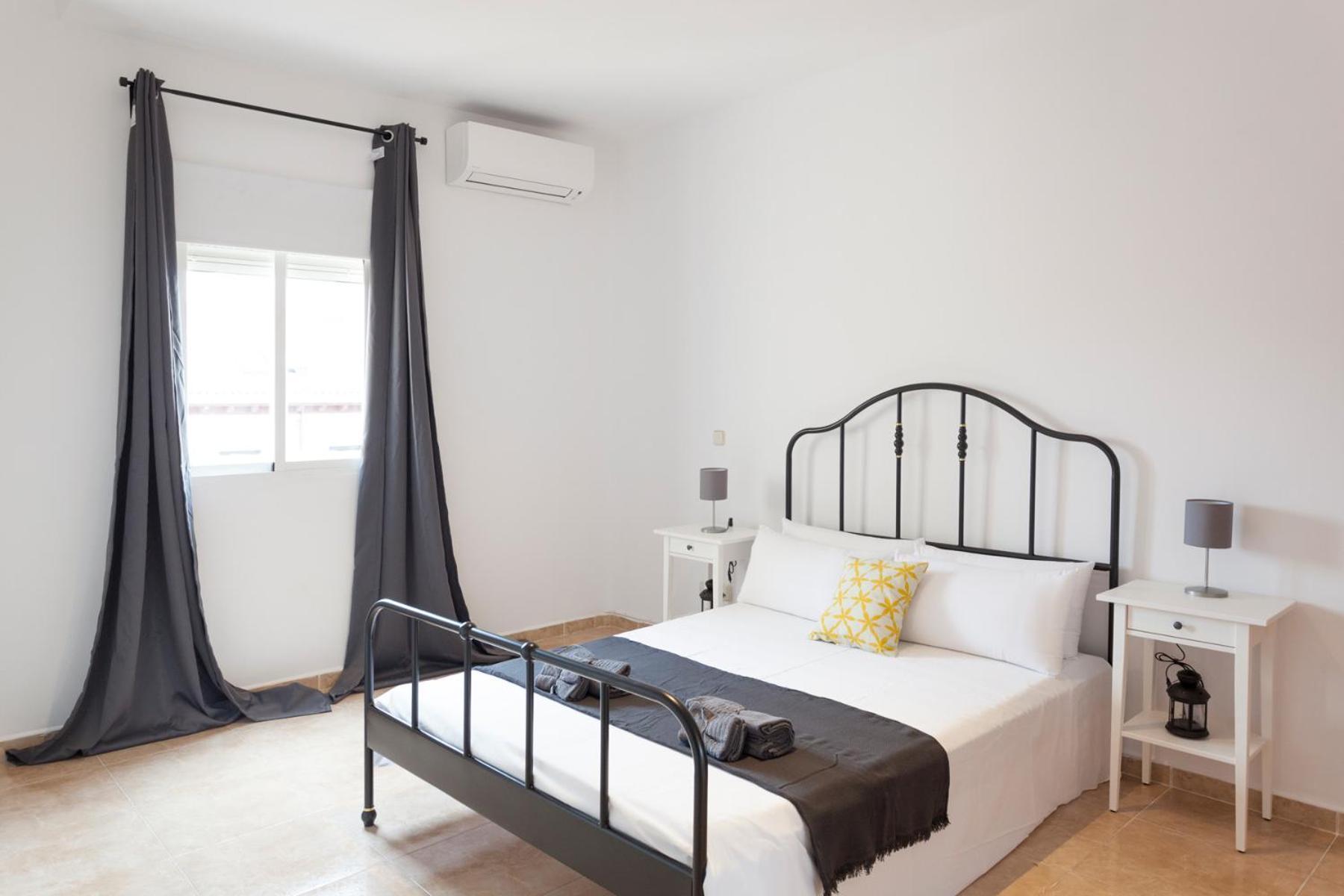Boutique Apartments In The Heart Of マドリード エクステリア 写真