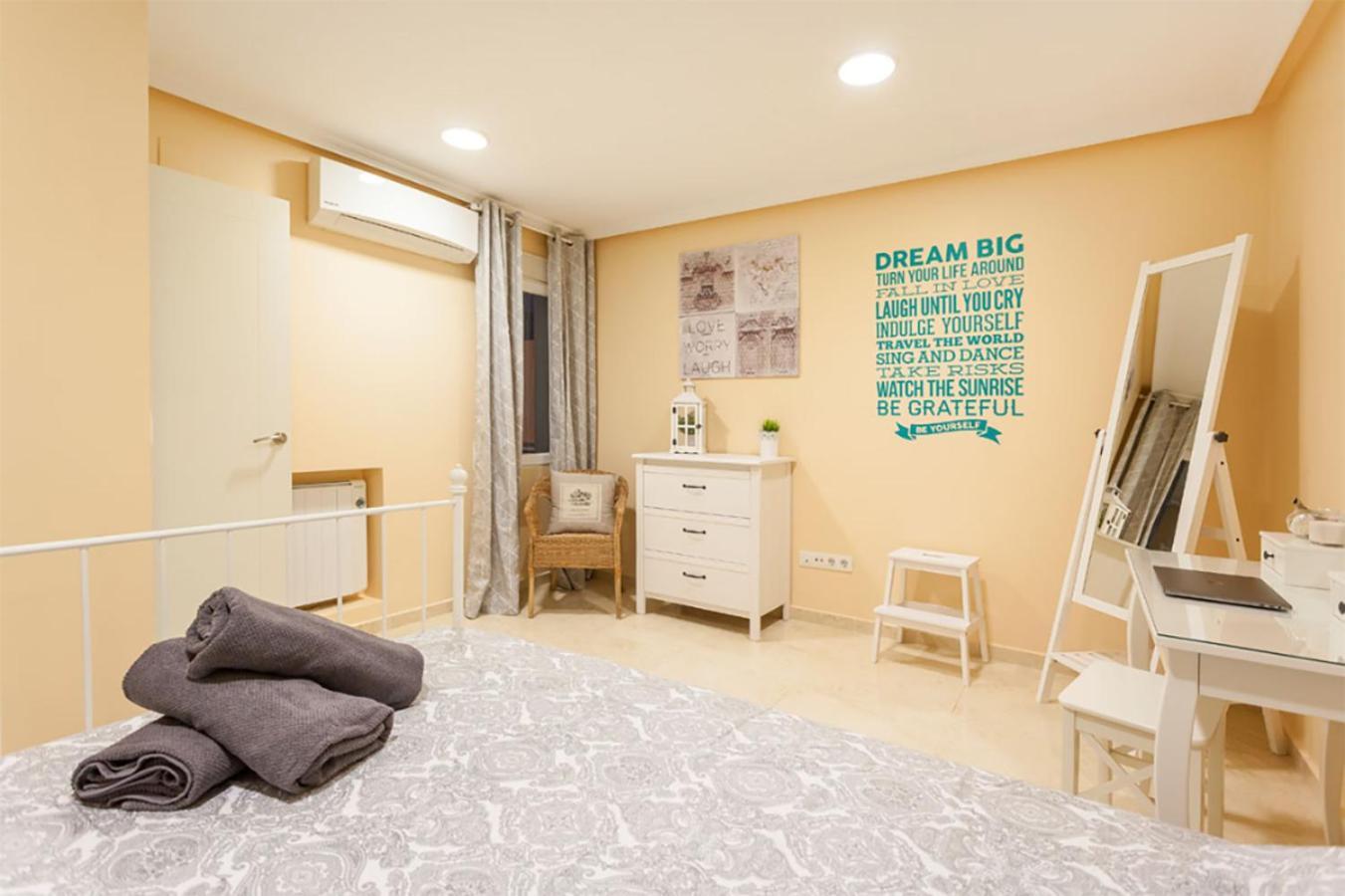 Boutique Apartments In The Heart Of マドリード 部屋 写真